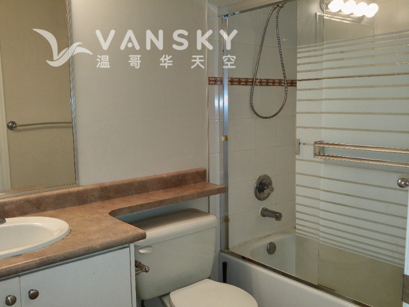 260716142232_05-Full bath.jpg